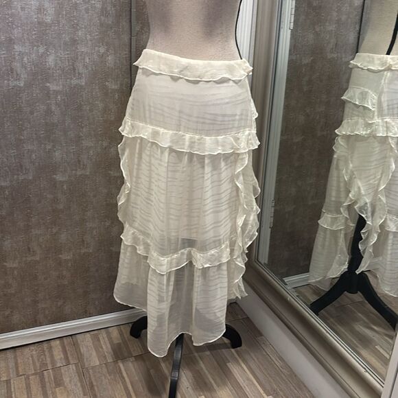 IRO viscose/silk Elegant Cream Ruffled midi Skirt, S - Picture 5 of 8